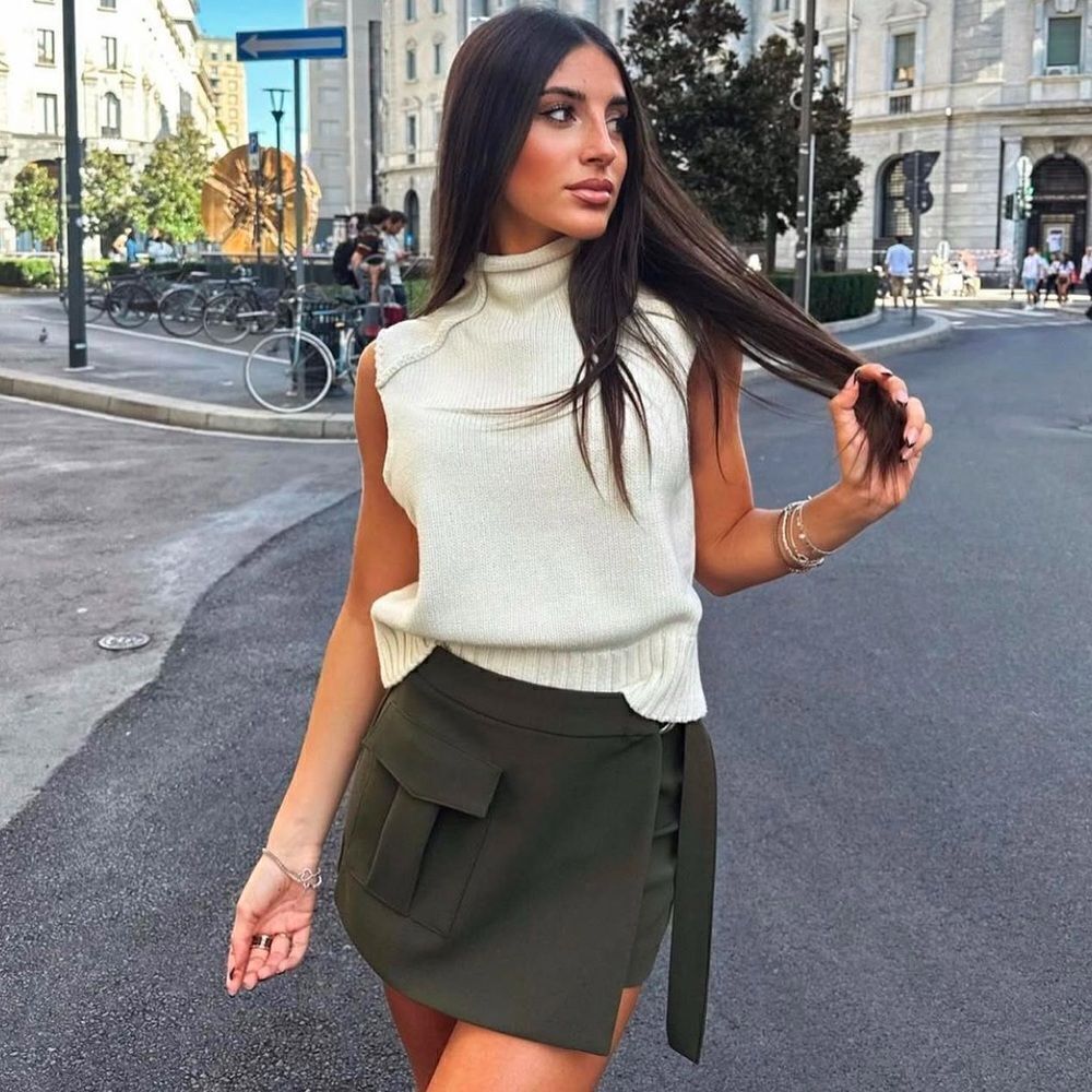 NWT Zara Belted Cargo Skort Shorts Size Small